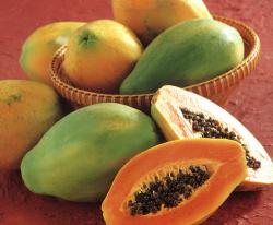 Тропический фрукт папайя