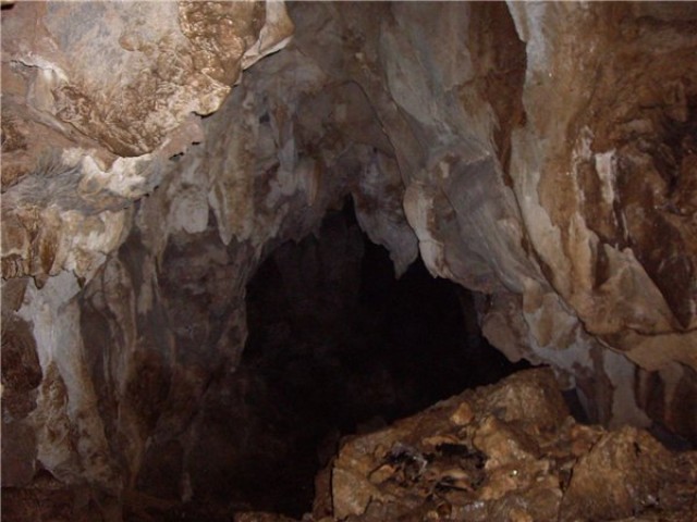Пещера «Фун-фун»