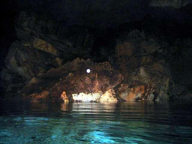 Дайвинг в пещере Padre Nuestro