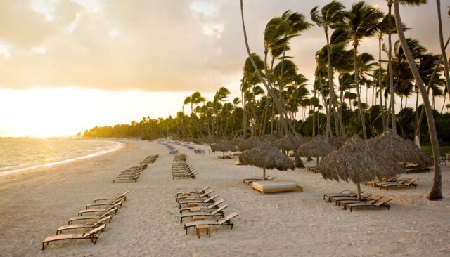 Отель Meliá Caribe Tropical All Inclusive Beach & Golf Resort