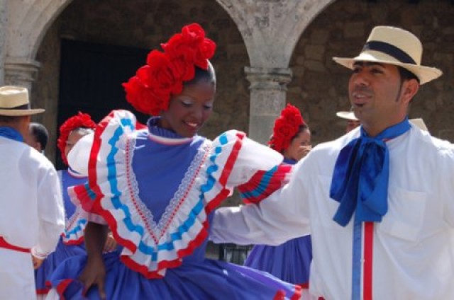 Ежегодный Фестиваль Меренге и Карибских ритмов (Festival del Merengue y Ritmos Caribenos)