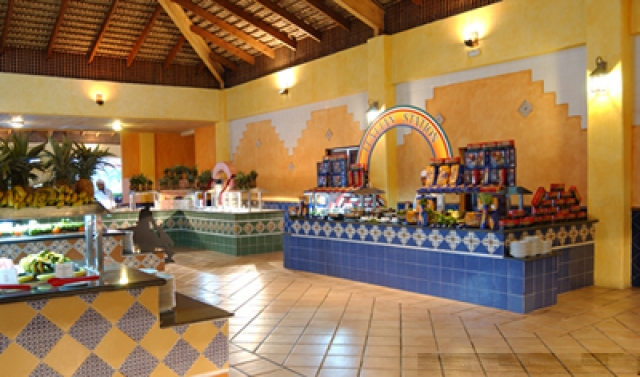 Отель Caribe Club Princess and Spa Resort 4*